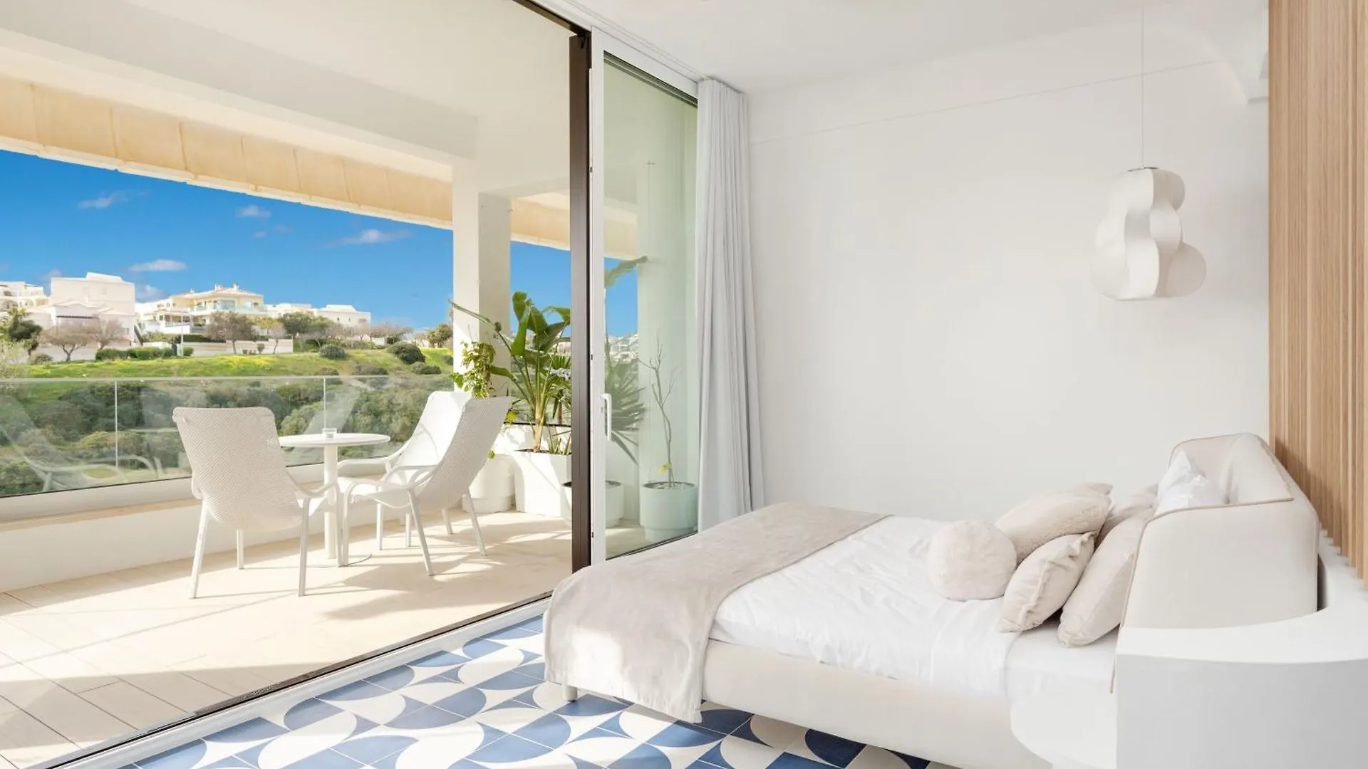 Apartment Magnolia Mar Lagos Ocean View Studio