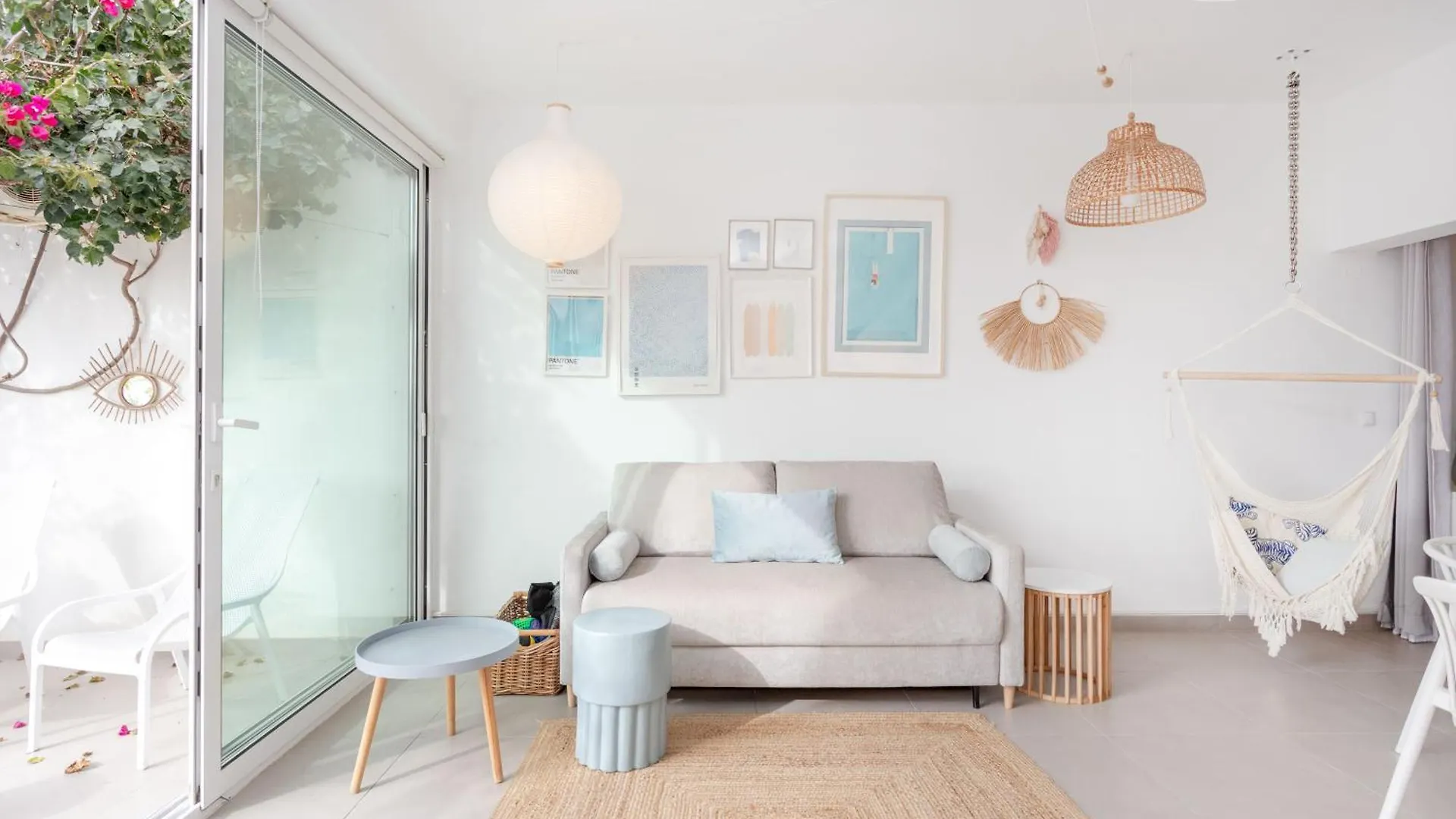 Magnolia Mar Lagos Ocean View Studio